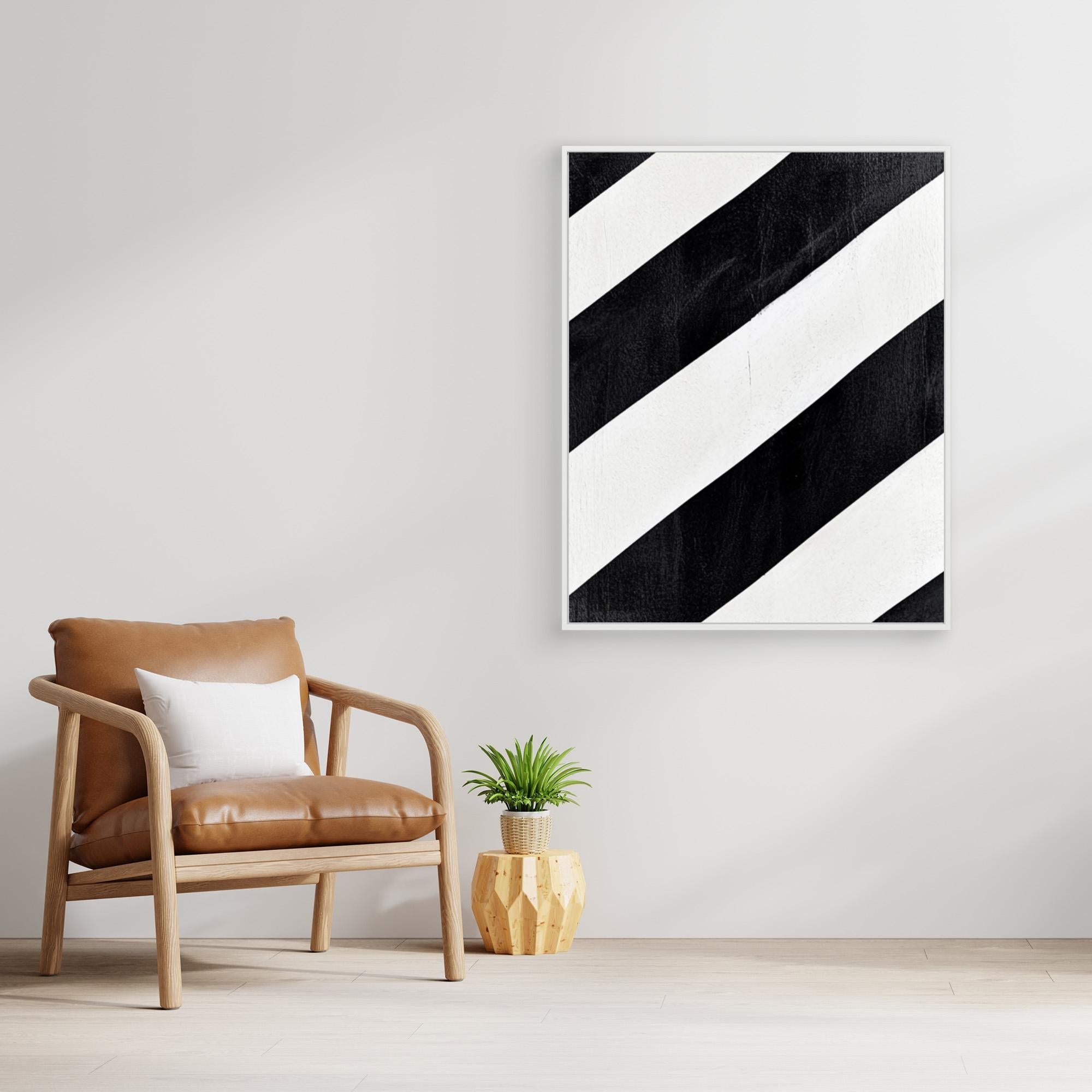 Canvas Print: Linear Pulse II– Black & White Minimalist Abstract Art modern abstract canvas wall art by Rossetti Art – luxury interior design artwork for living room, bedroom, office – Architectural Wall Art Bold Minimalist Design Modern Monochrome Decor